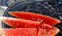 暗黑爆料免费吃瓜,揭秘免费吃瓜背后的秘密